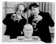 THE THREE STOOGES - 376K - head on a platter